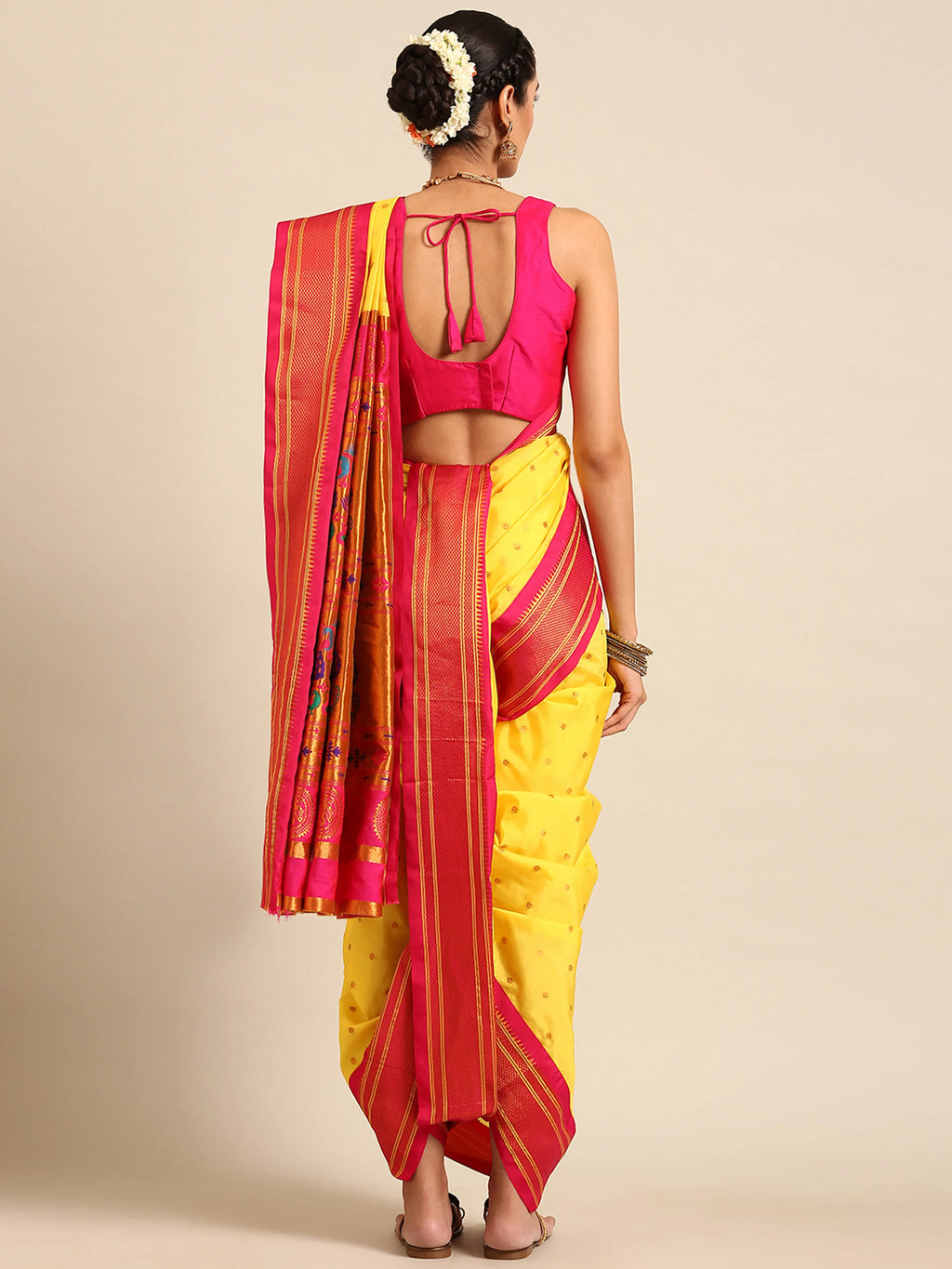 Maharani Nauvari Paithani saree silk blend 9 yard Kashta saree in yellow and pink - back view showing pallu and border
